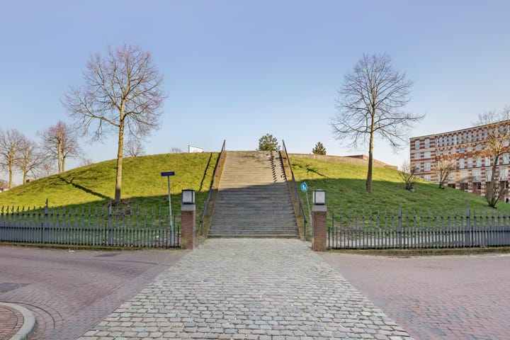 Foto 36 van Kanaalboulevard 58