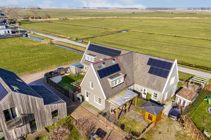 Foto 31 van Drs. J. van Disweg 8