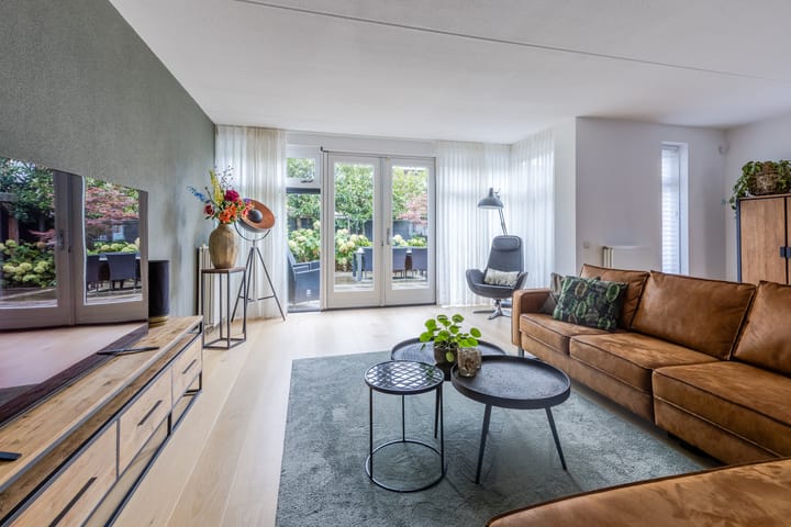 Foto 6 van Tegelzetter 33