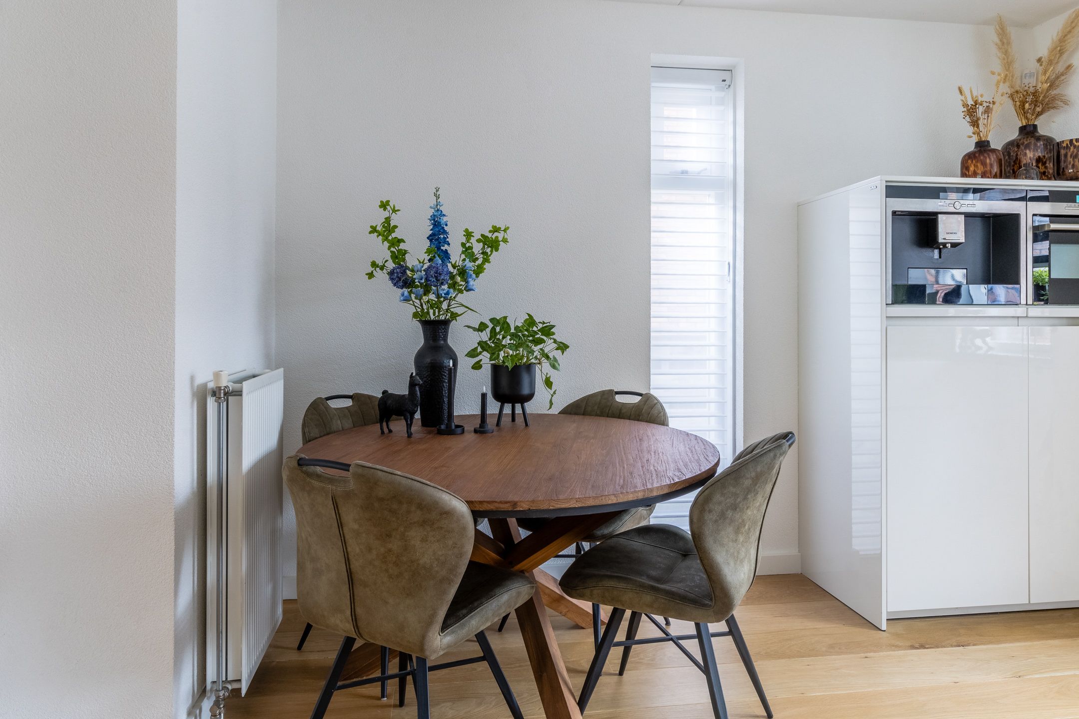 Foto 12 van Tegelzetter 33