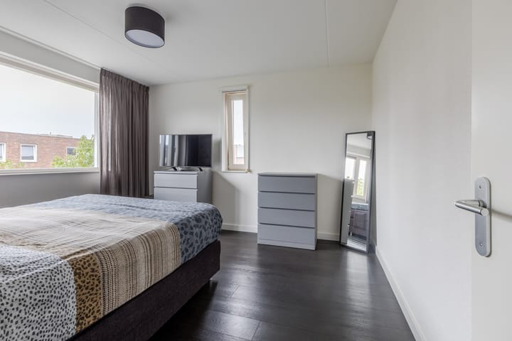 Foto 19 van Tegelzetter 33