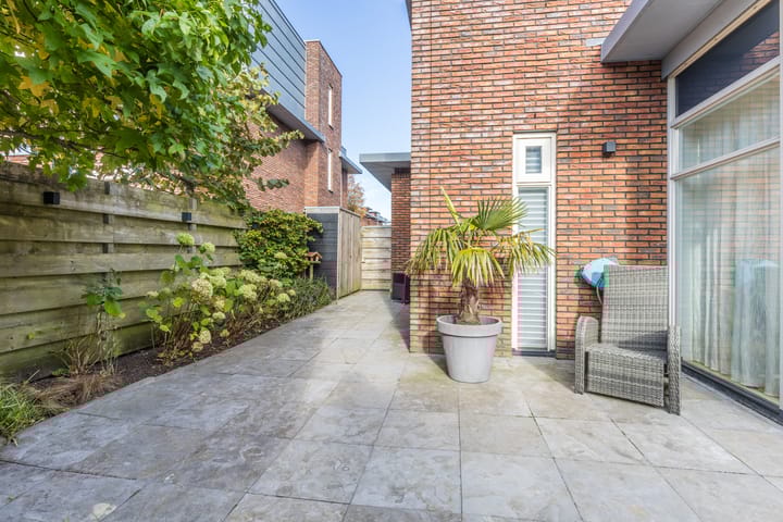 Foto 38 van Tegelzetter 33