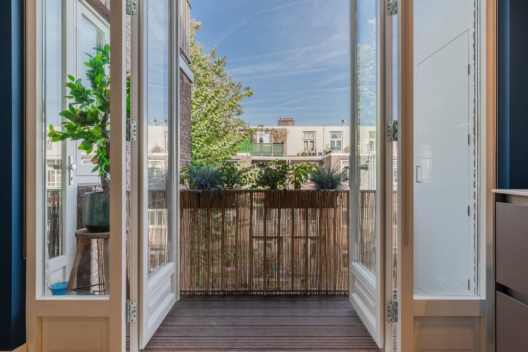 Foto 13 van Cornelis Trooststraat 15-3