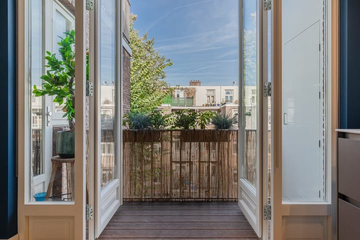 Foto 13 van Cornelis Trooststraat 15-3