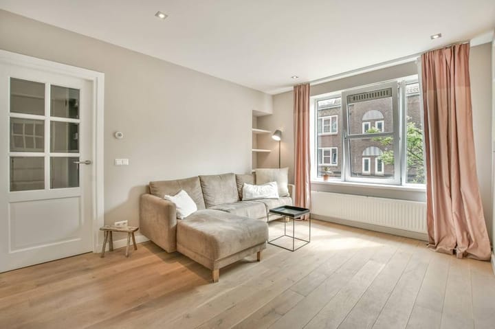 Photo 3 of Vincent van Goghstraat 103