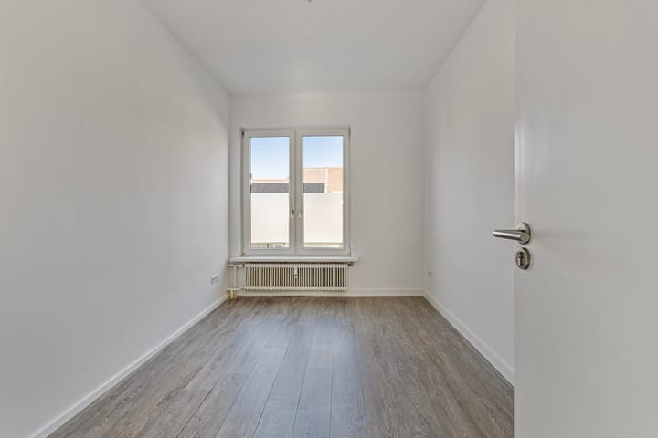 Foto 16 van Leonard Stassenstraat 18