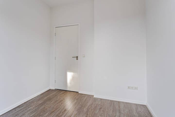 Foto 19 van Leonard Stassenstraat 18