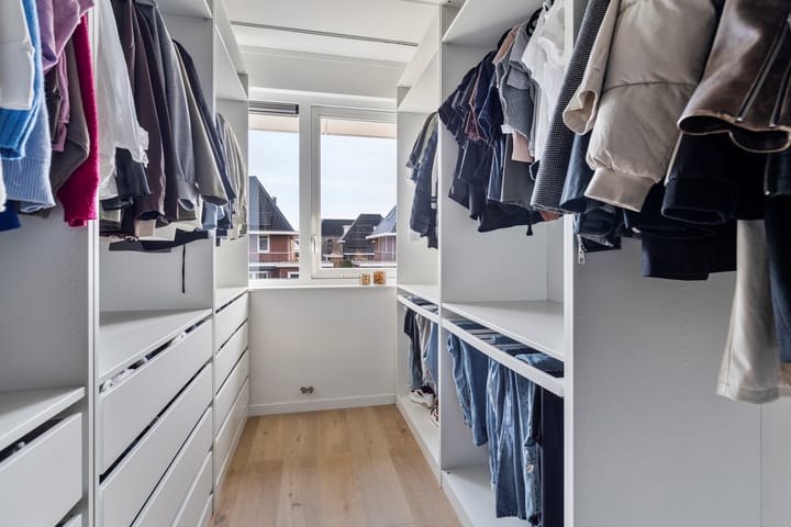 Foto 17 van Albert van Damstraat 27