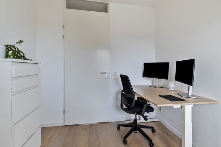 Foto 16 van Albert van Damstraat 27