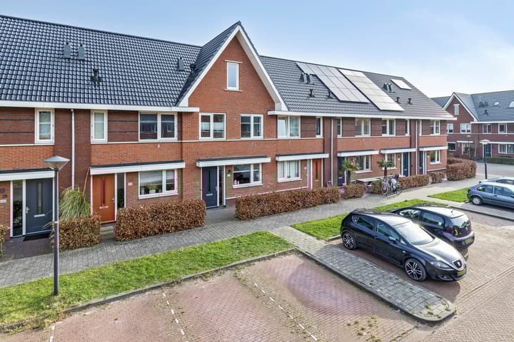 Foto 31 van Albert van Damstraat 27