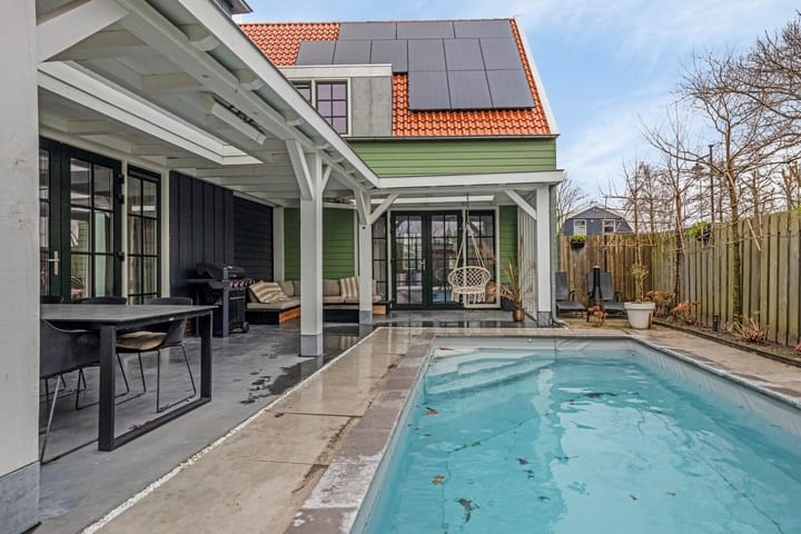 Photo 2 of Zuideinde 79-E