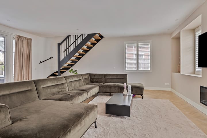 Photo 4 of Zuideinde 79-E