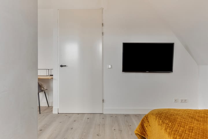 Foto 40 van Zuideinde 79-E