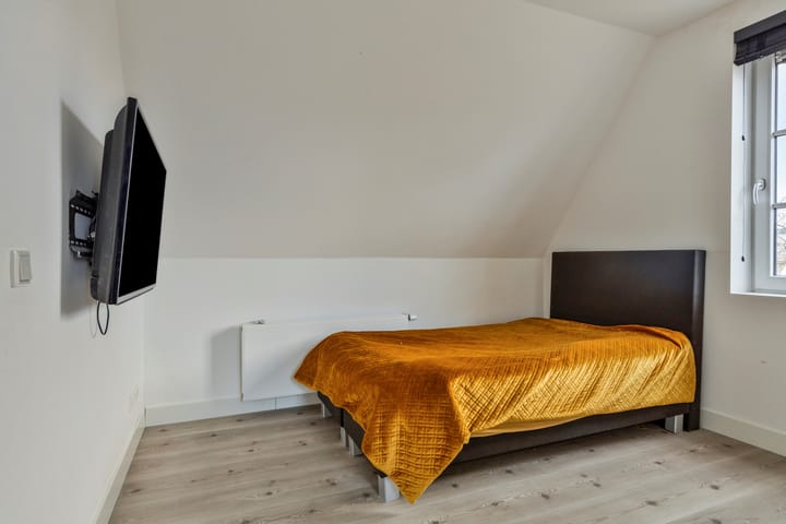 Foto 42 van Zuideinde 79-E