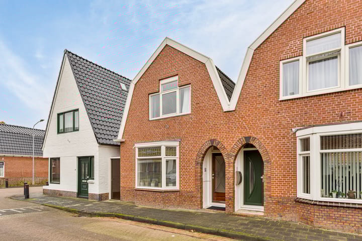 Photo 28 of Marcus Buschstraat 83