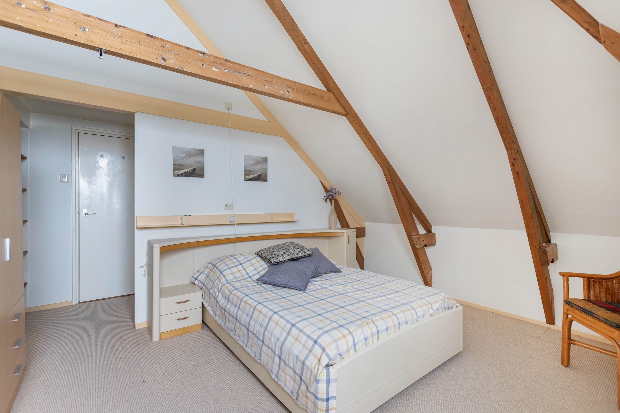 Photo 33 of Van Eysingaleane 6