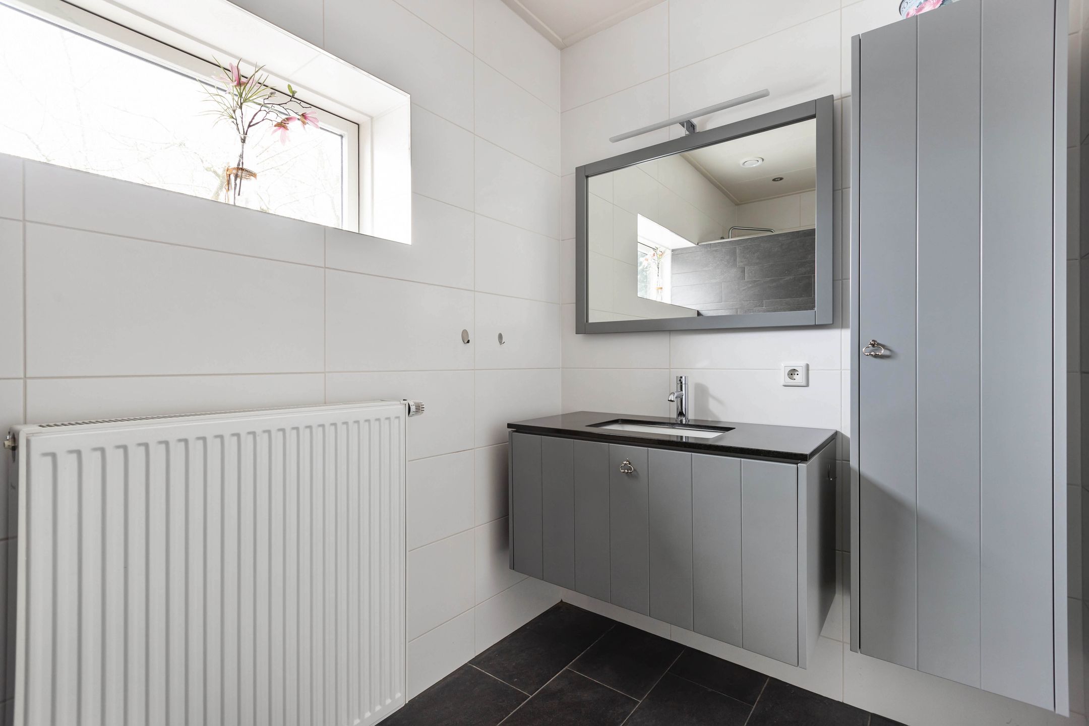 Photo 39 of Van Eysingaleane 6