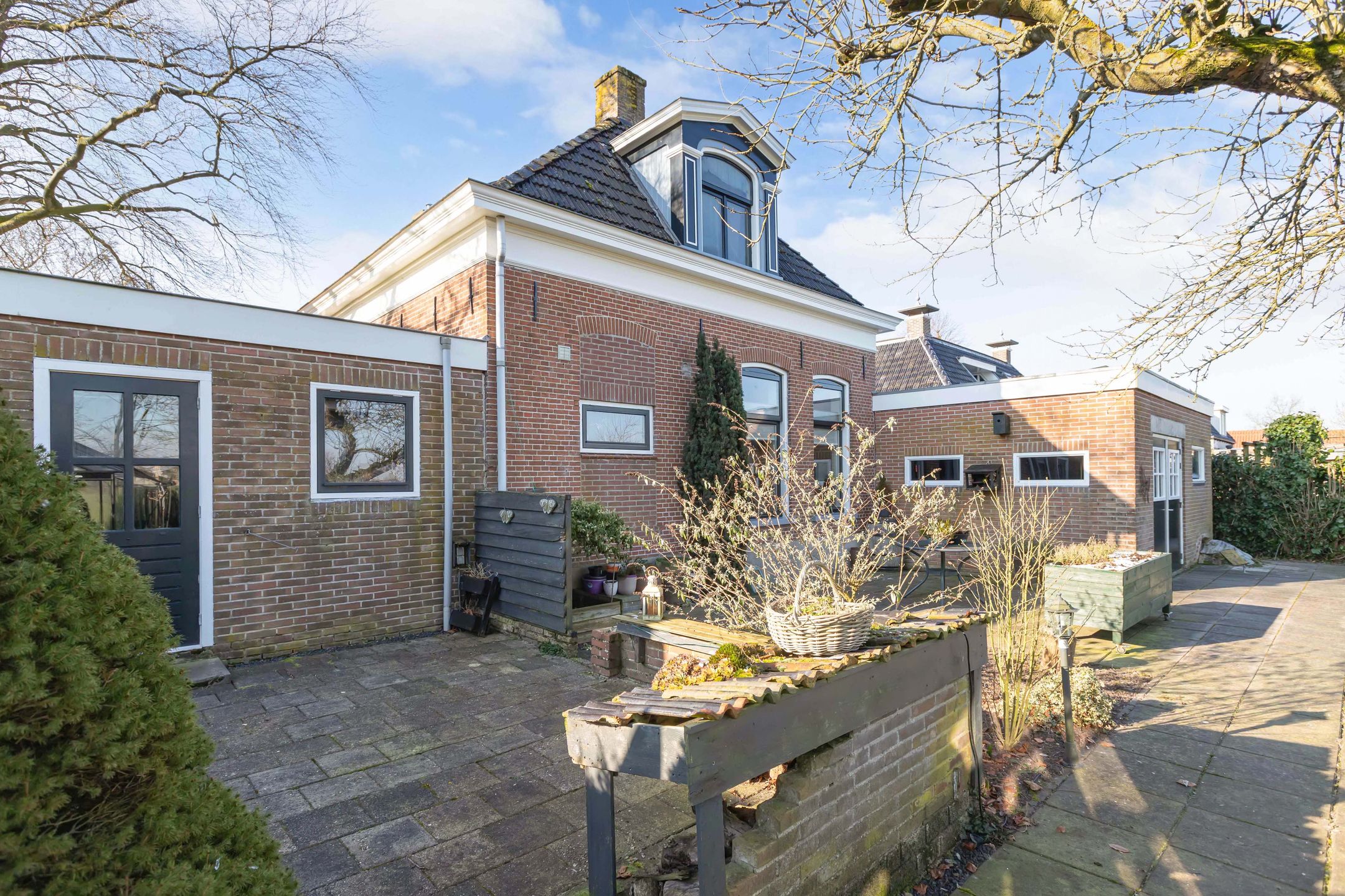 Photo 45 of Van Eysingaleane 6