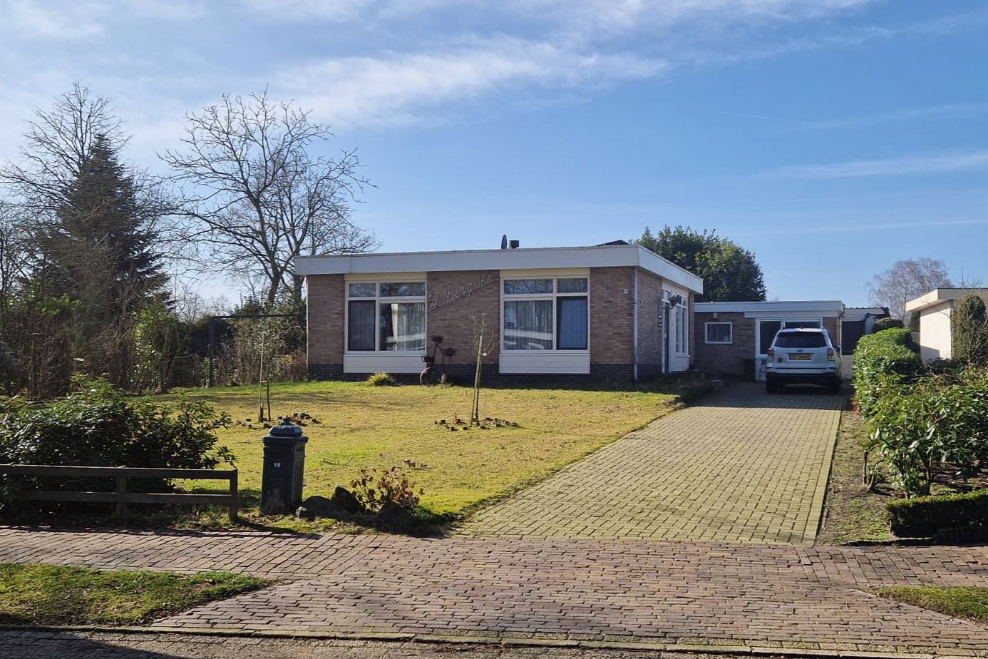 Foto 1 van Vestdijk 19