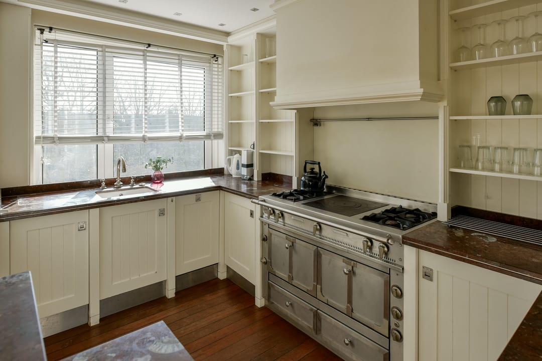 Foto 8 van Van Nijenrodeweg 375