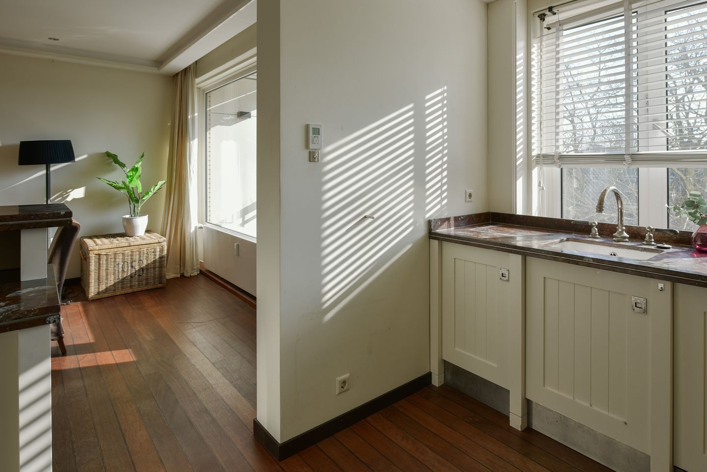 Foto 10 van Van Nijenrodeweg 375