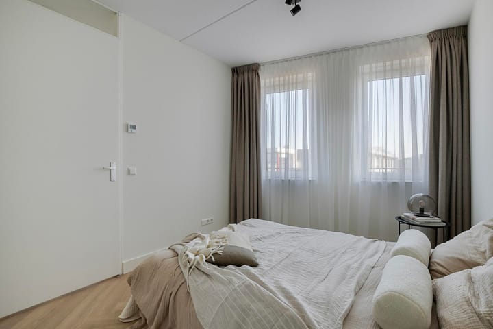 Foto 15 van Bernhardlaan 67