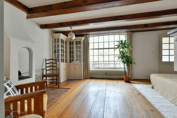 Foto 8 van Binnenkant 26-2