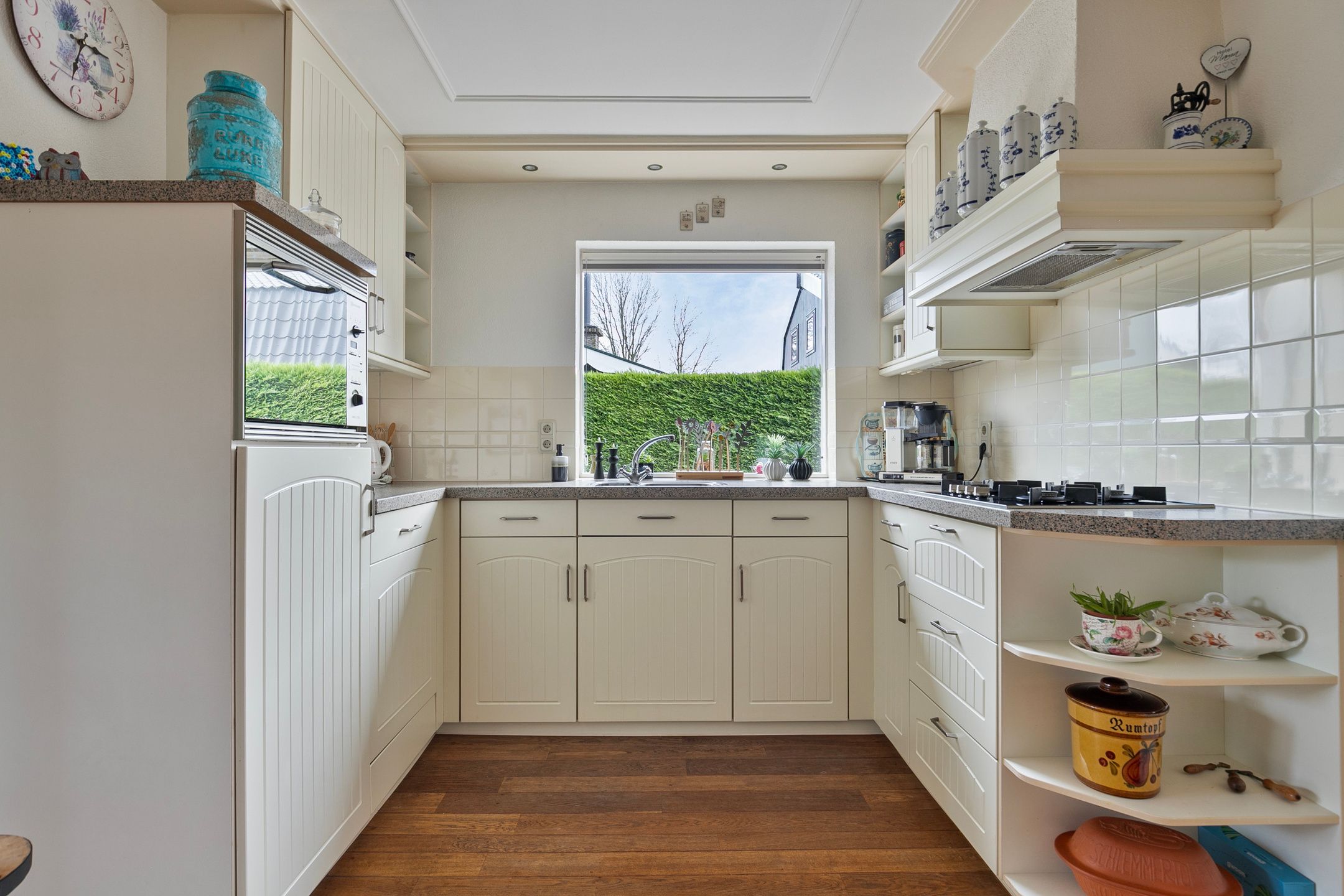 Foto 12 van Veenhuizerweg 51-A