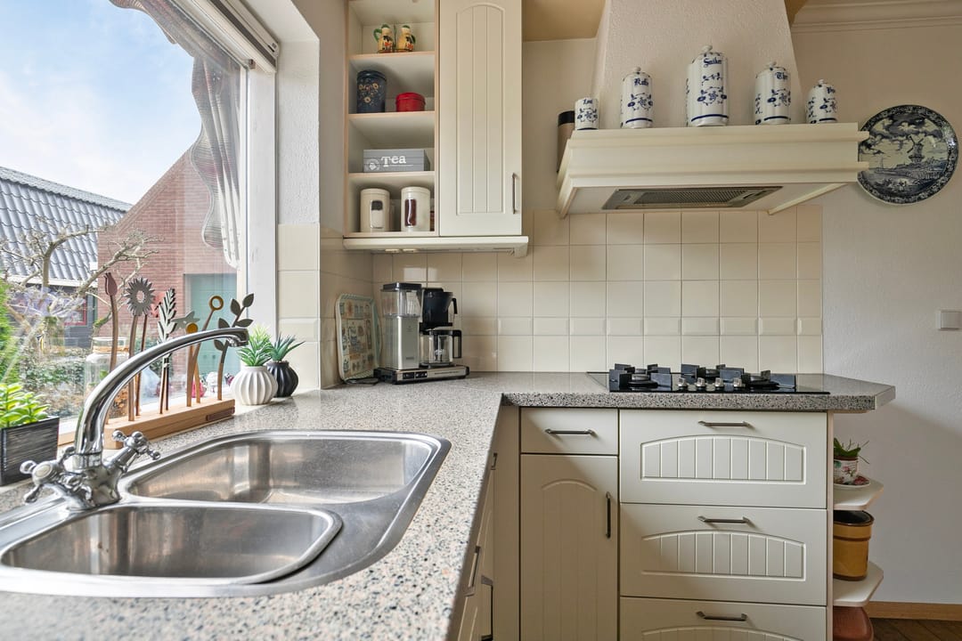 Foto 13 van Veenhuizerweg 51-A