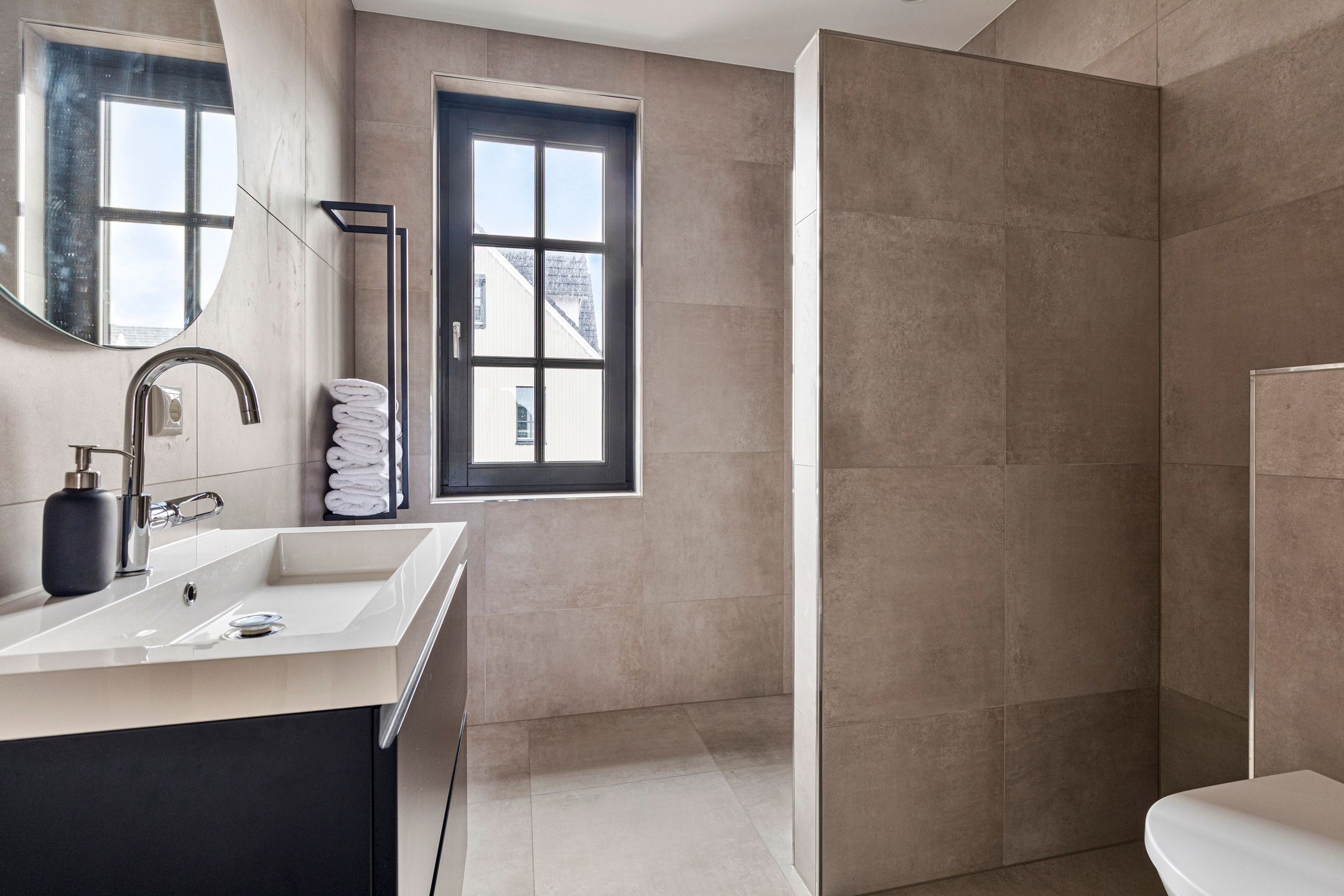 Foto 18 van Honingbij 25