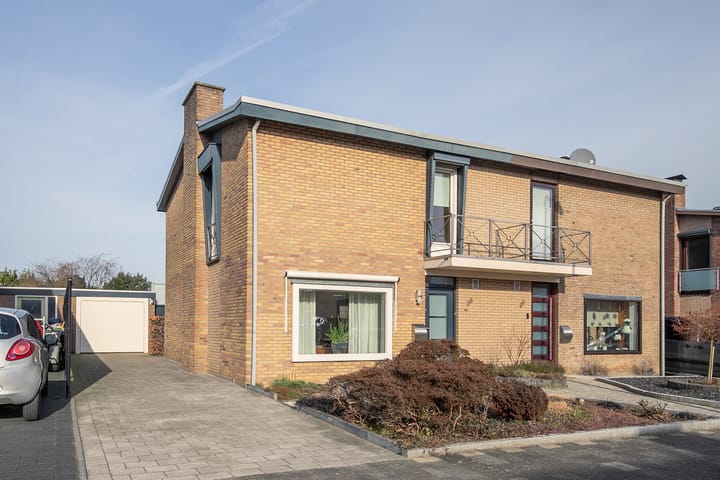 Foto 1 van Debetslaan 38