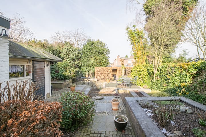 Foto 24 van Debetslaan 38