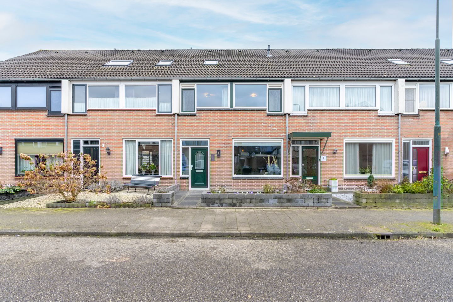 Foto 1 van Emmalaan 10