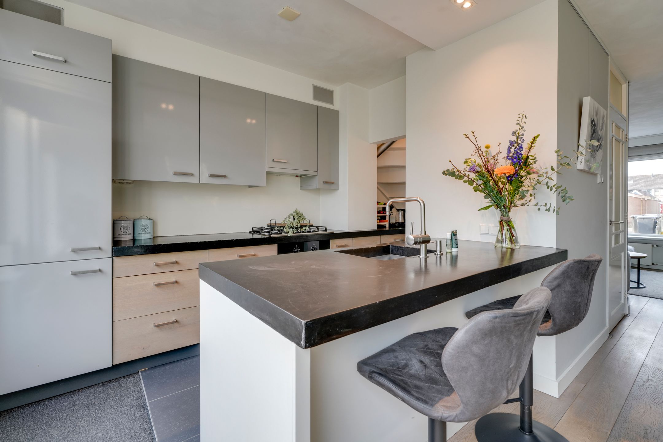 Photo 3 of Emmalaan 10