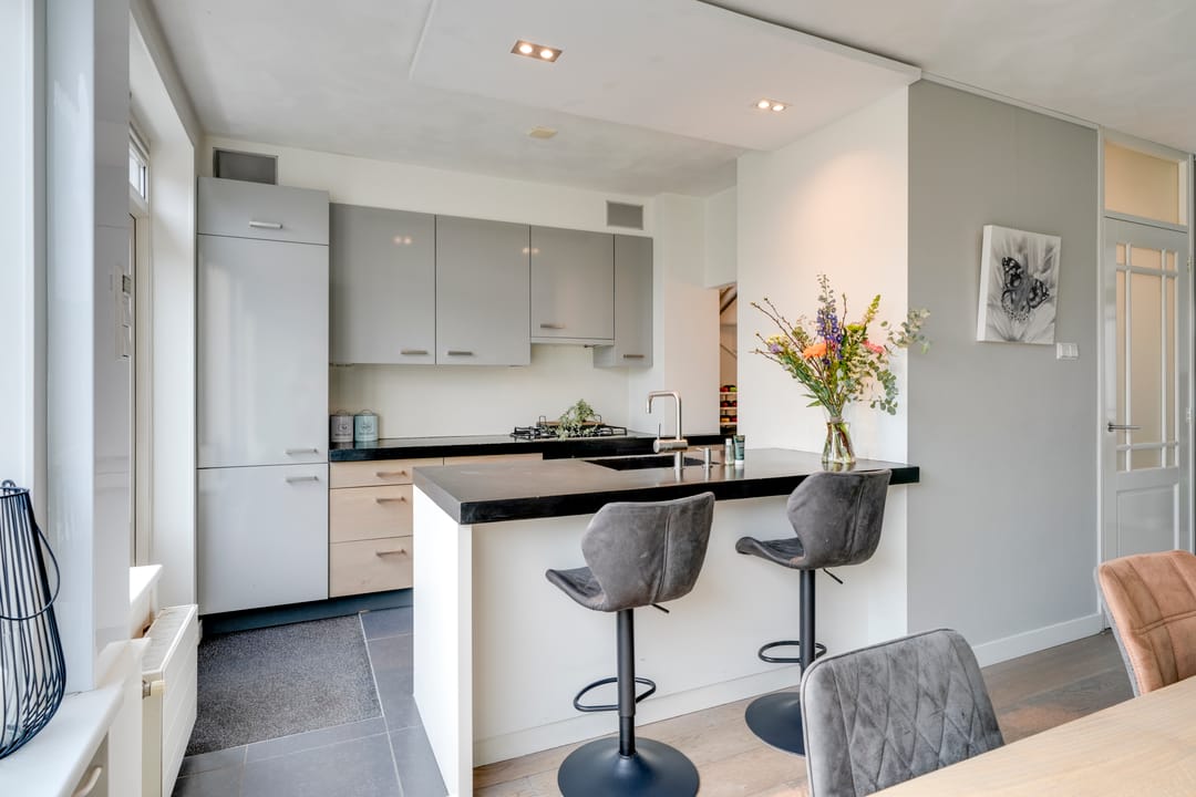 Photo 17 of Emmalaan 10