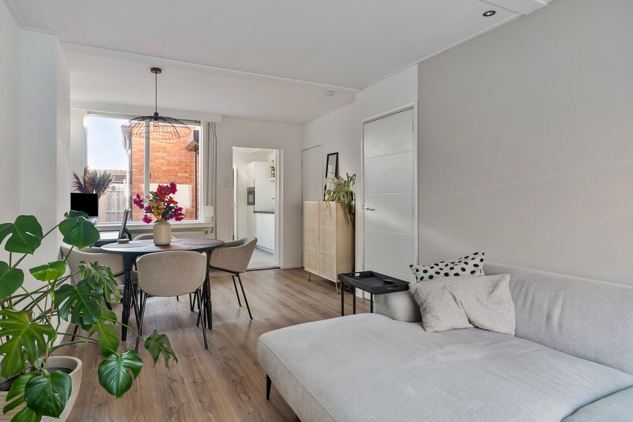 Foto 9 van 's-Gravenstraat 255