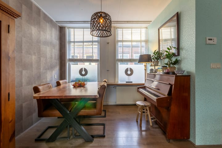 Foto 5 van Emmastraat 86