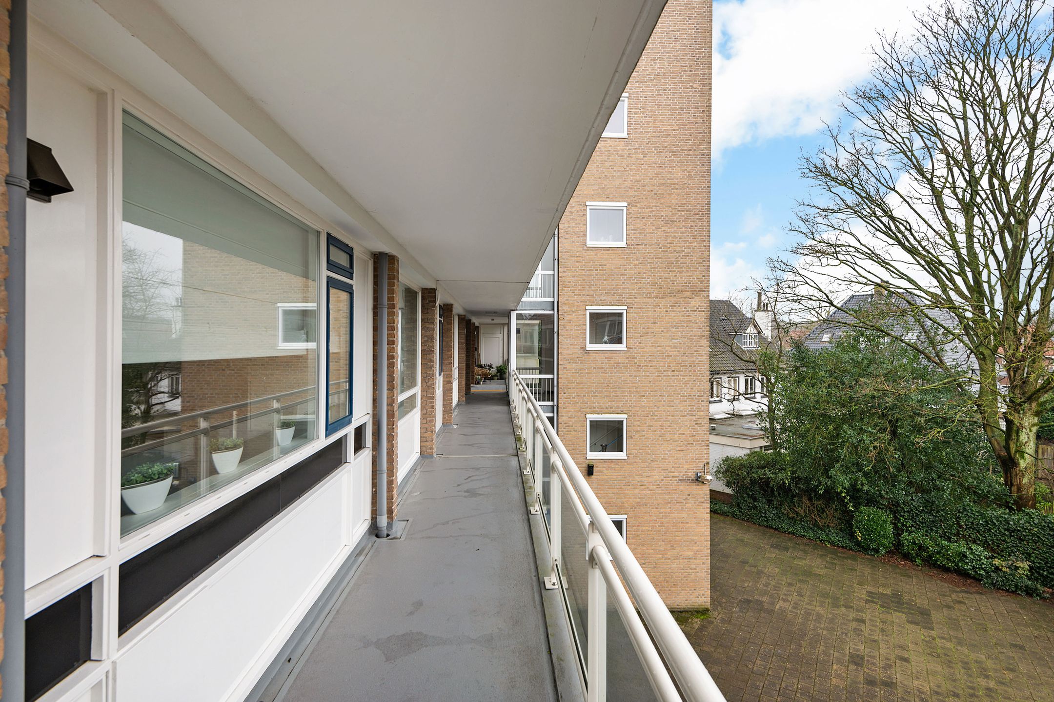 Foto 9 van Valkenburgerplein 7-I