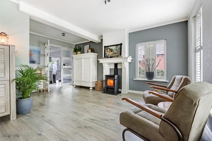 Foto 2 van Tsjerkewâl 28