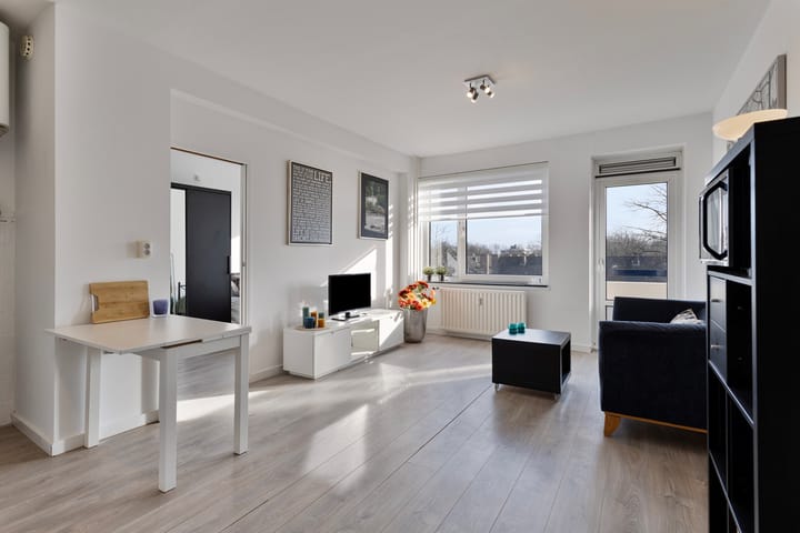 Foto 4 van Van Nijenrodeweg 57