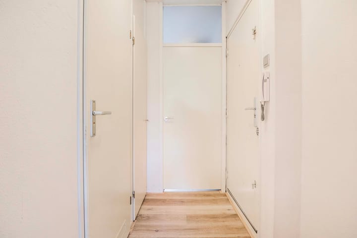 Foto 15 van Bredasingel 140