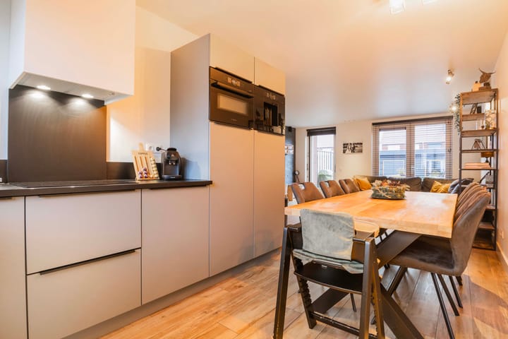 Foto 14 van Irenestraat 37-A