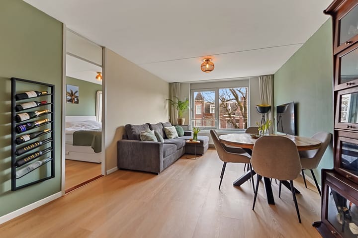 Foto 7 van Valkenbosplein 18-B