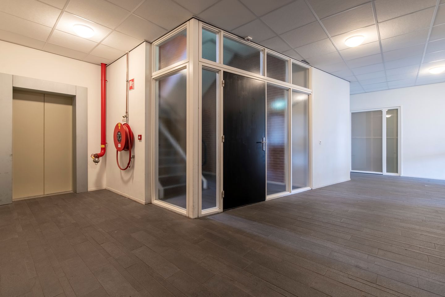 Foto 5 van Stationsplein 8-A