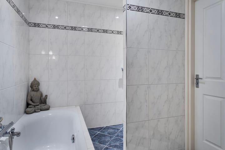 Foto 33 van Van Haandelstraat 19