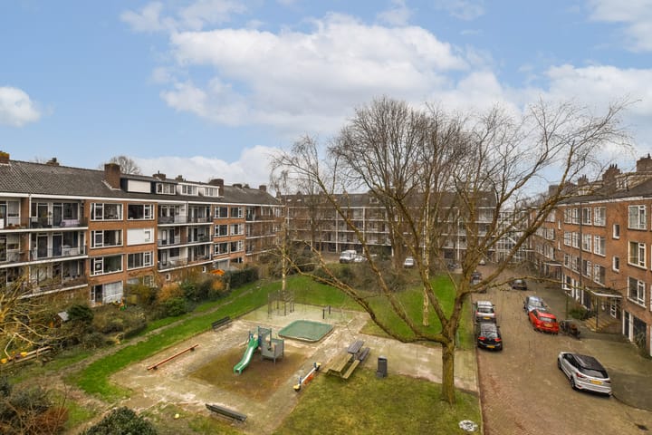 Foto 12 van Kastelenstraat 241-3