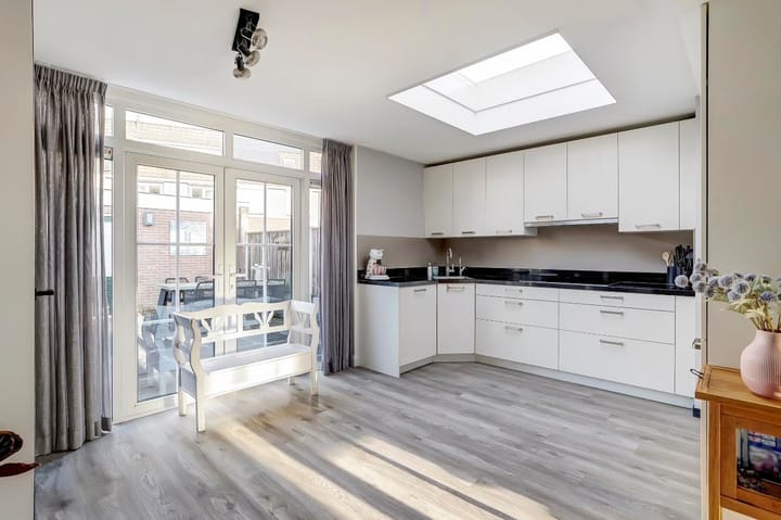 Foto 13 van Mandenmakersstraat 6