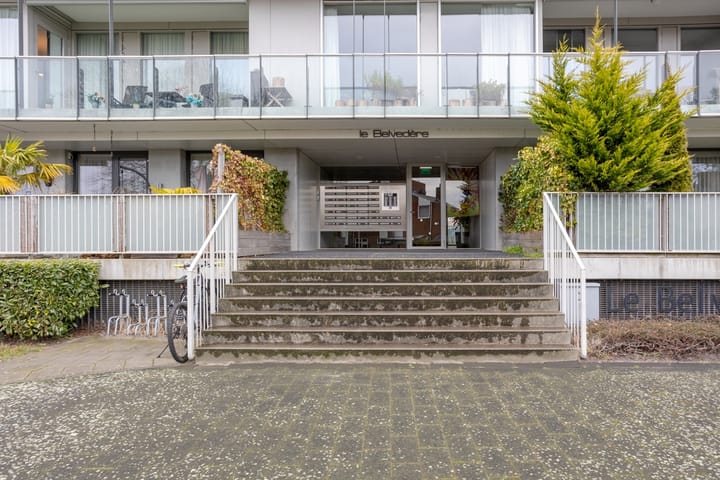 Photo 34 of Augustalaan 176