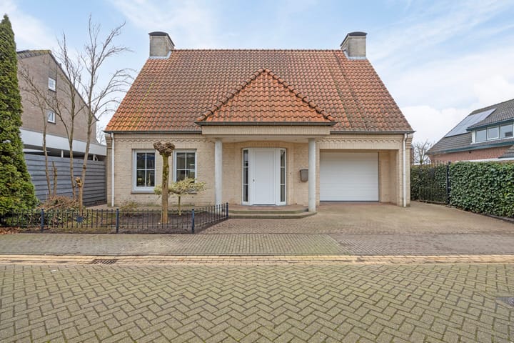 Foto 1 van van den Wildenbergstraat 39