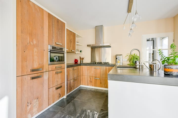 Foto 3 van Glenn Millerhof 36